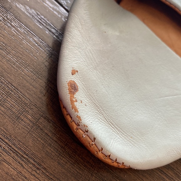 Handmade leather slippers - Picture 4 of 10